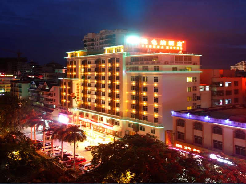 Hanting Express Sanya The First Market Branch Hotel Exterior photo